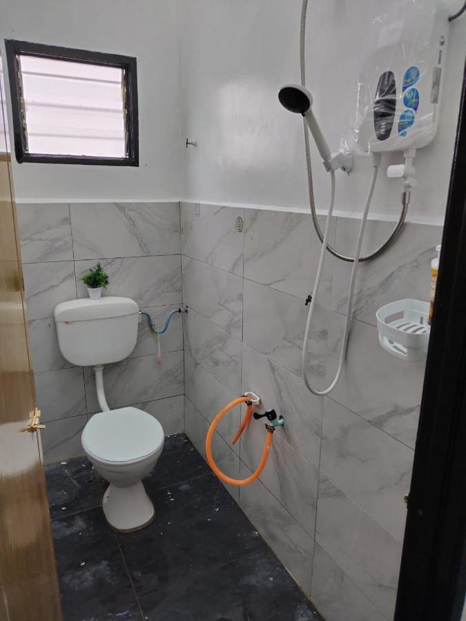 Homestay Embah Ros & Embah Lek Hutan Melintang Екстер'єр фото